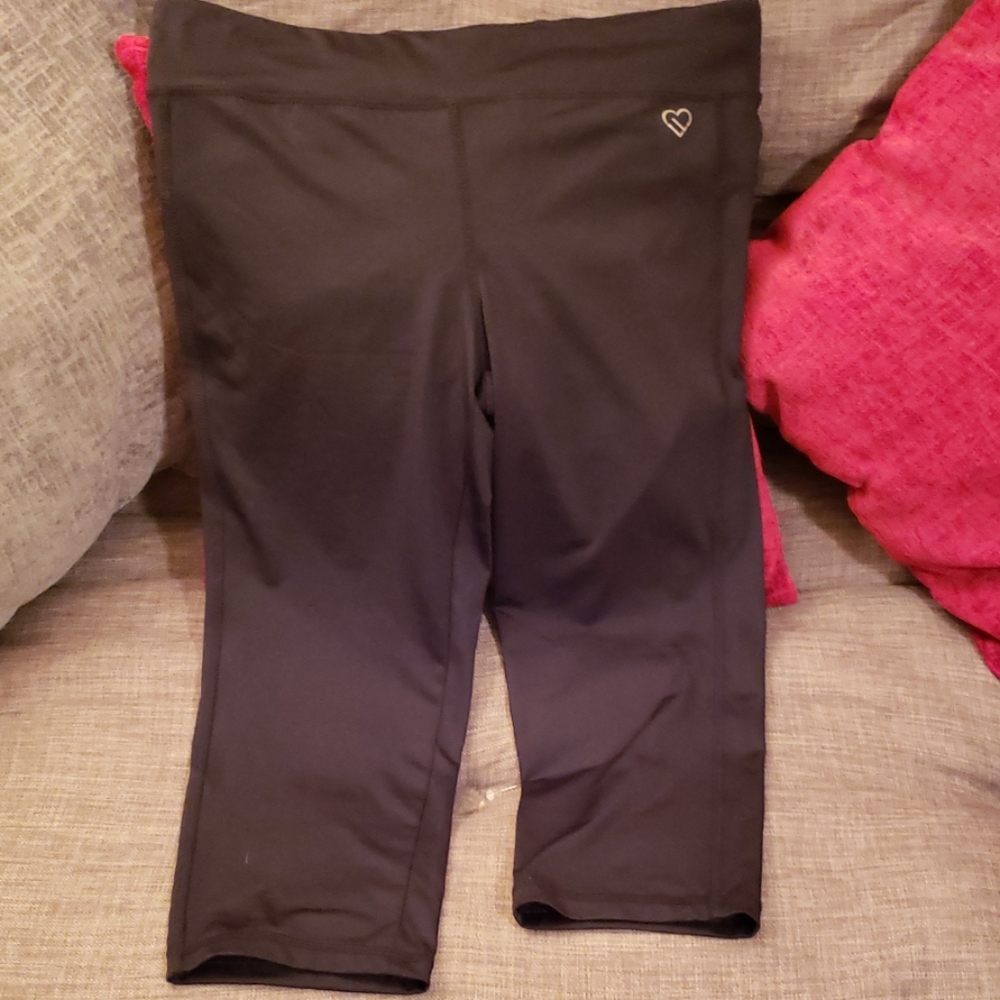 Live , love , Dream, black workout spandex pants